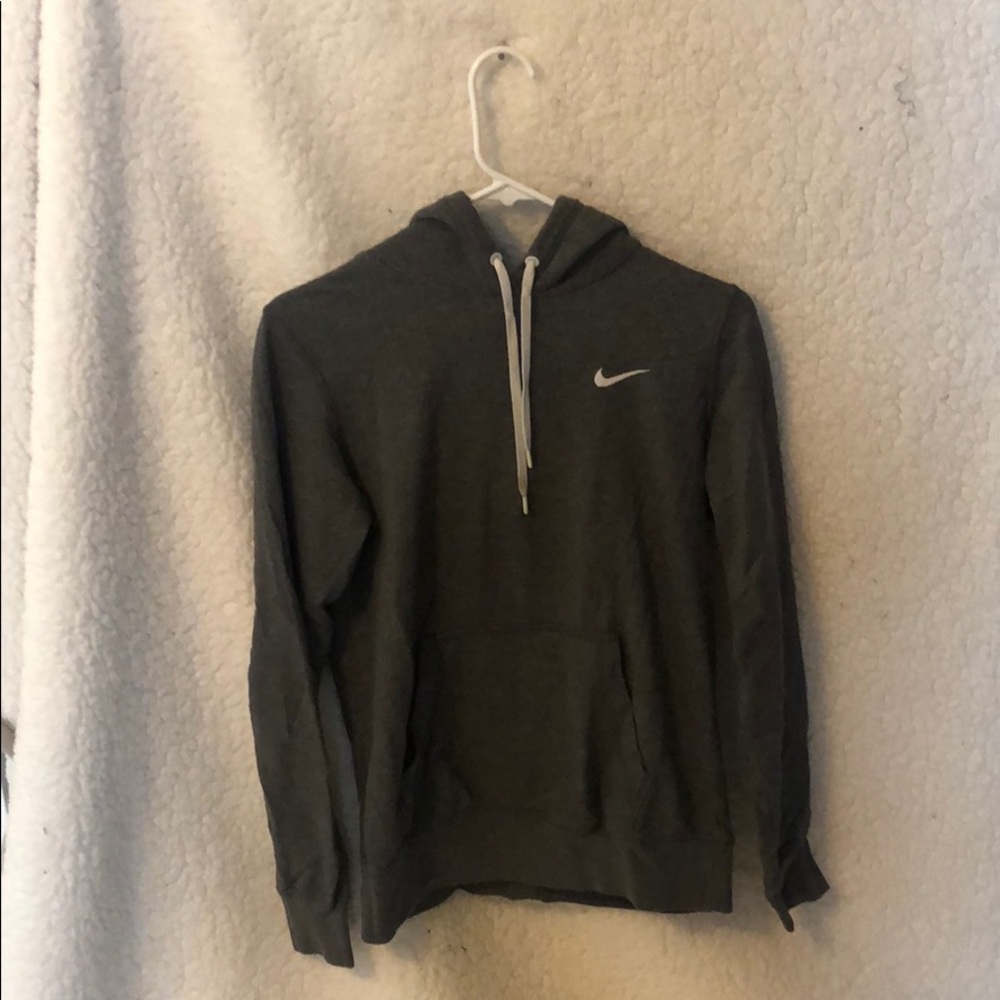 Nike women’s grey sweatshirt